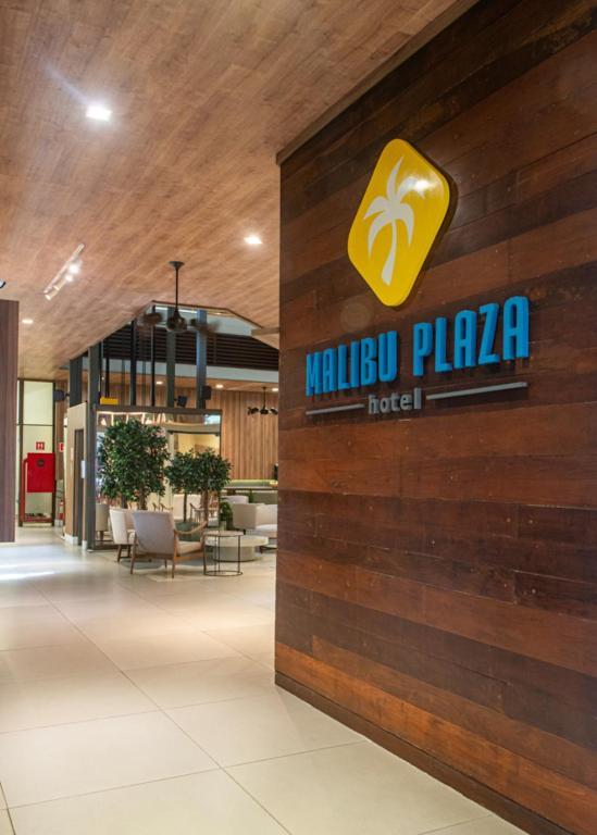 Malibu Plaza Hotel Lauro de Freitas Eksteriør billede