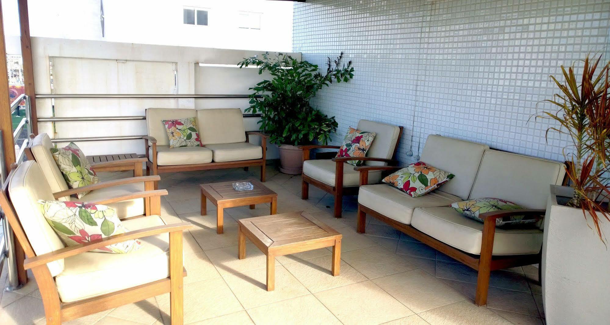 Malibu Plaza Hotel Lauro de Freitas Eksteriør billede