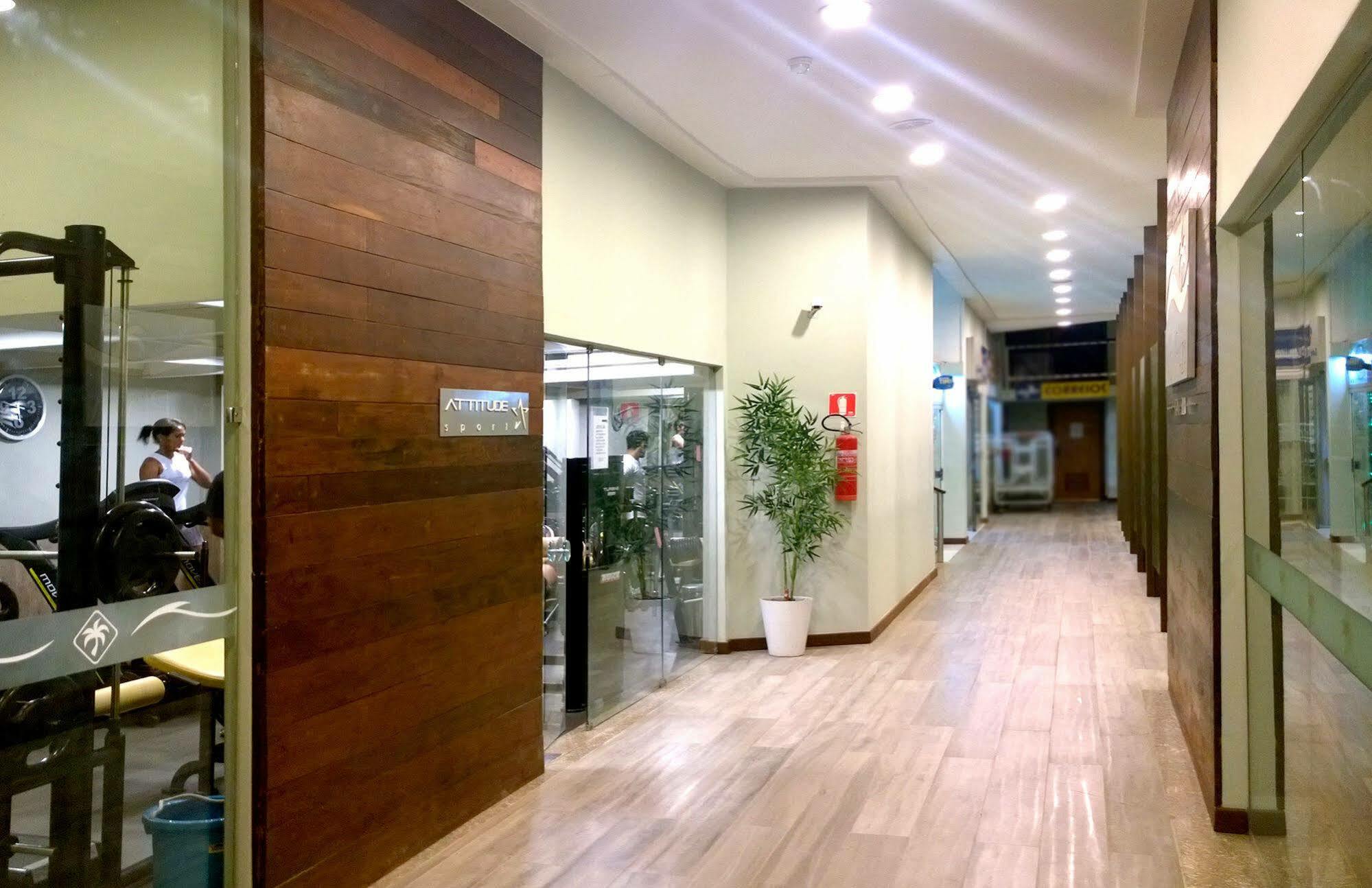 Malibu Plaza Hotel Lauro de Freitas Eksteriør billede